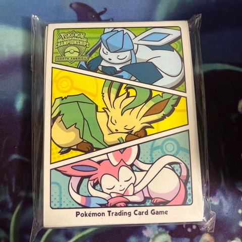 Pokemon International 2022 Sleeves Glaceon/Leafeon/Sylveon